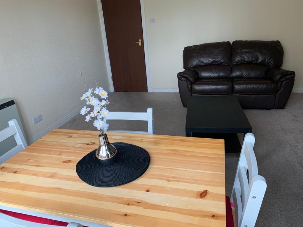 2 Bedroom Central Apartment Эдинбург Экстерьер фото