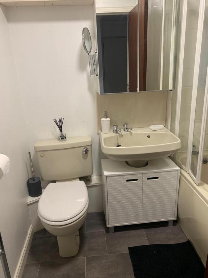 2 Bedroom Central Apartment Эдинбург Экстерьер фото